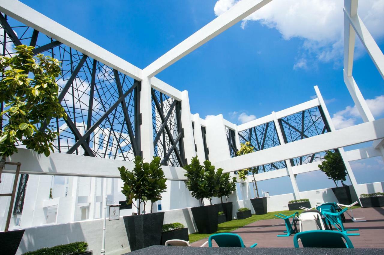 Econest Apartment By The One - Educity Nusajaya Nusajaya  Exterior foto